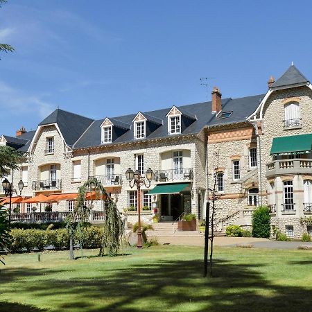 Logis Hotel Restaurant Le Parc Salbris Esterno foto
