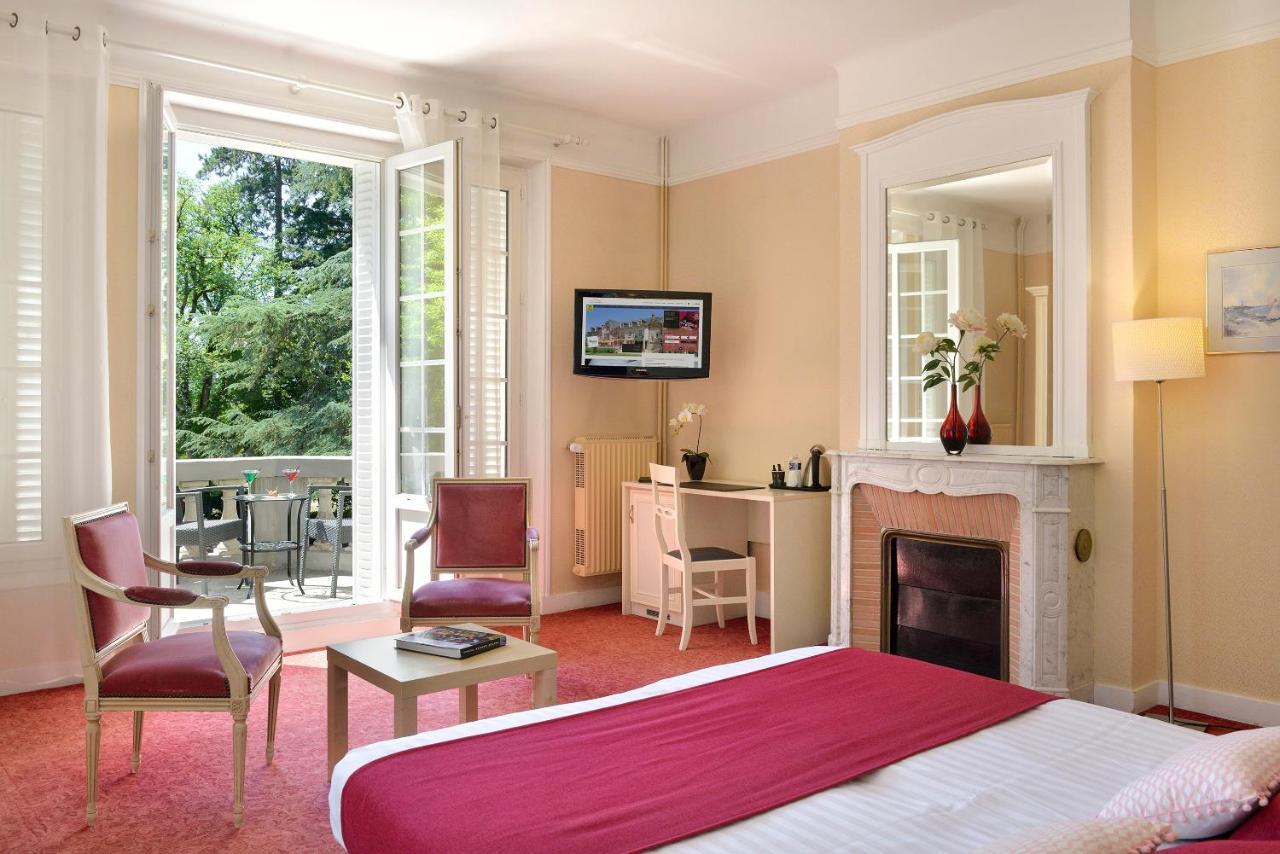 Logis Hotel Restaurant Le Parc Salbris Esterno foto